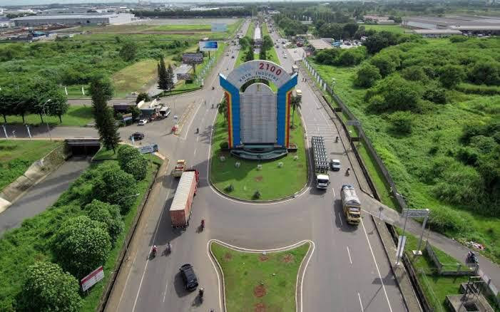 Ketum MPI, Dr. H. Anwar Musyadad. SH. MH : Kantung Parkir Kawasan Industri MM 2100 Buat PAD Bekasi Bocor?