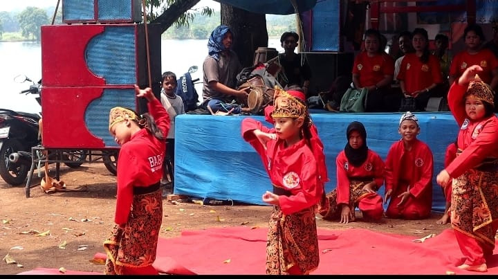 23 Padepokan Ikuti Pagelaran Seni dan Budaya di Situ Cibeureum