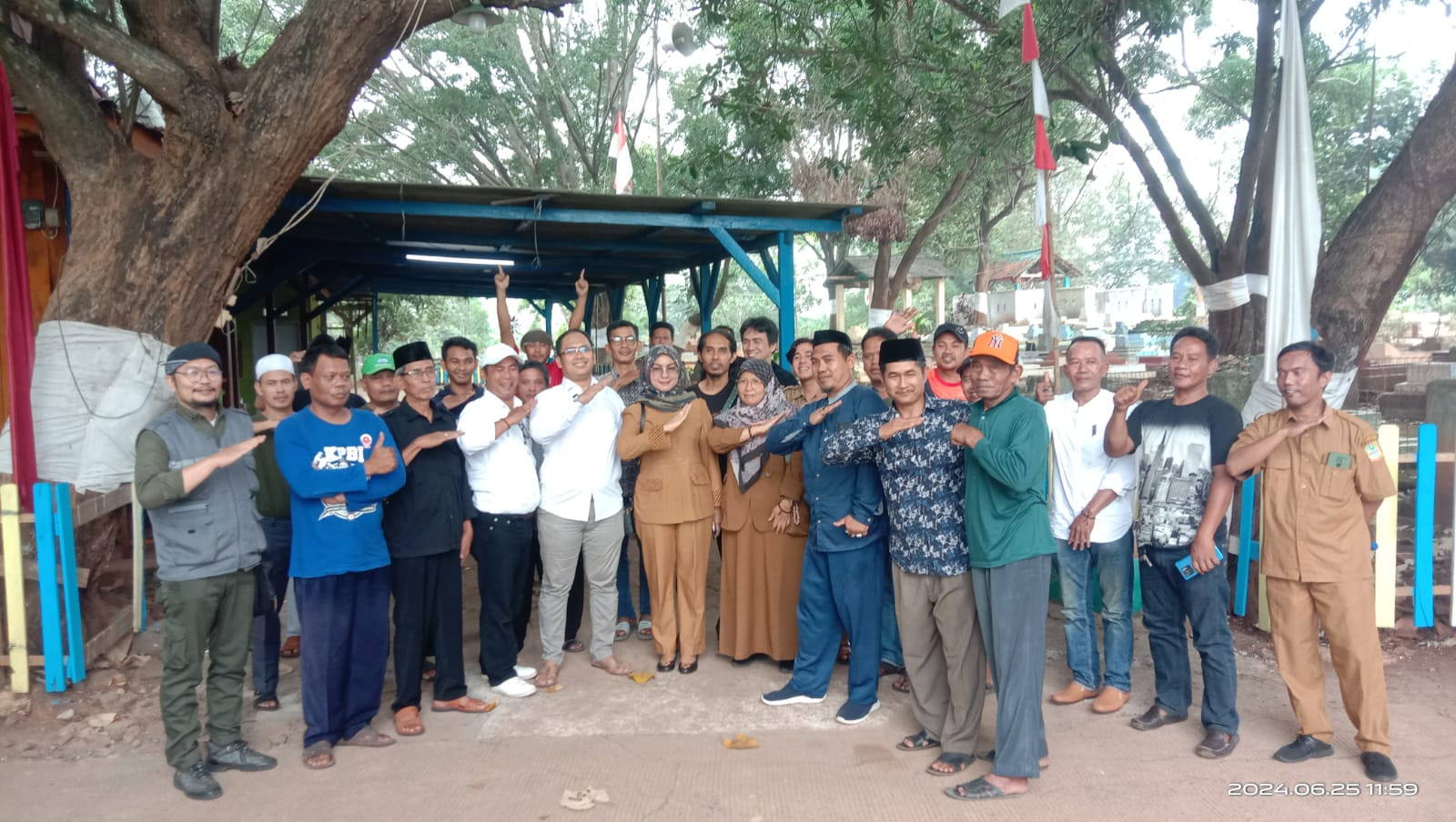 Sosialisasi ke Makam Keramat Mede, Disbudpora: Belum Ada yang Ditetapkan sebagai Cagar Budaya di Kab. Bekasi