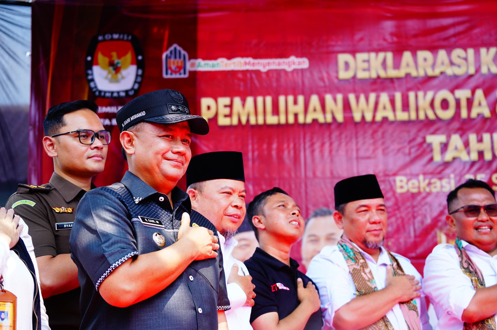 Deklarasi Kampanye Damai Pemilukada Dimulai, Pj. Wali Kota Bekasi: “Mari Wujudkan Pesta Demokrasi yang Kondusif dan Damai