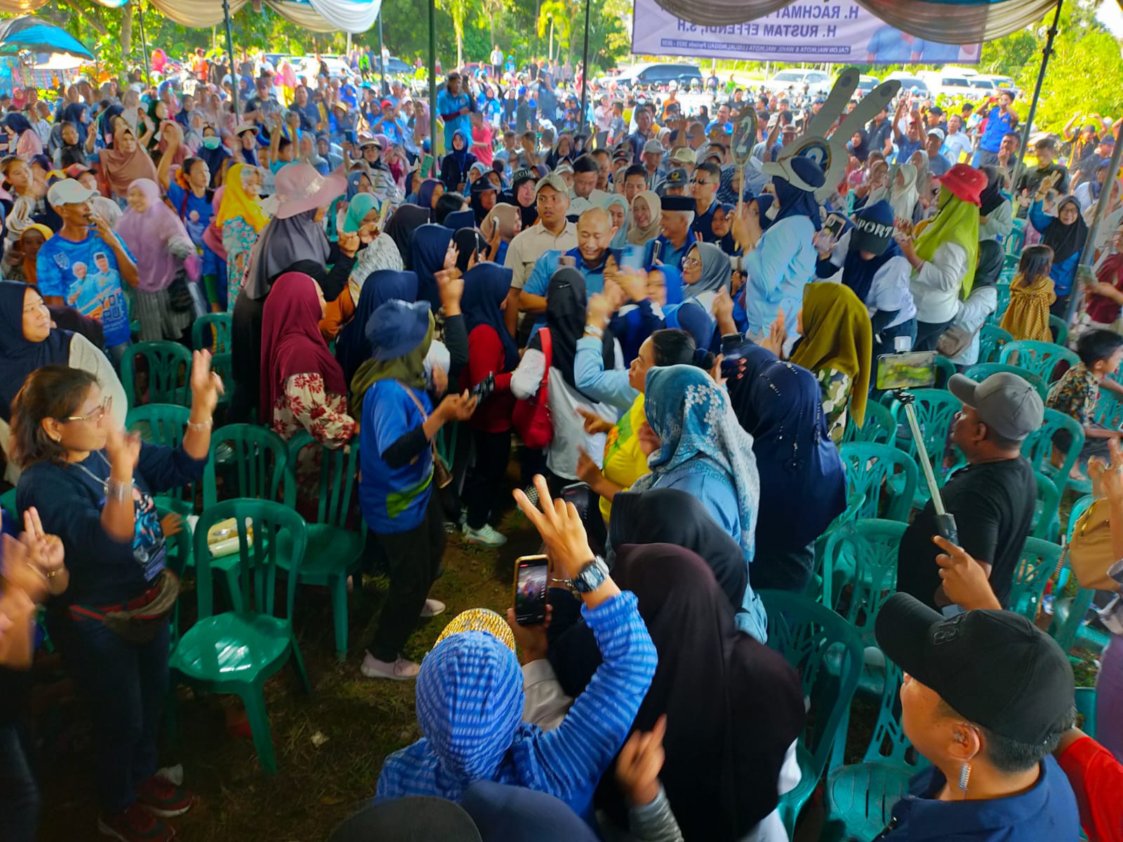 Calon Botak Peci Disambut Antusias Warga Lubuklinggau Selatan