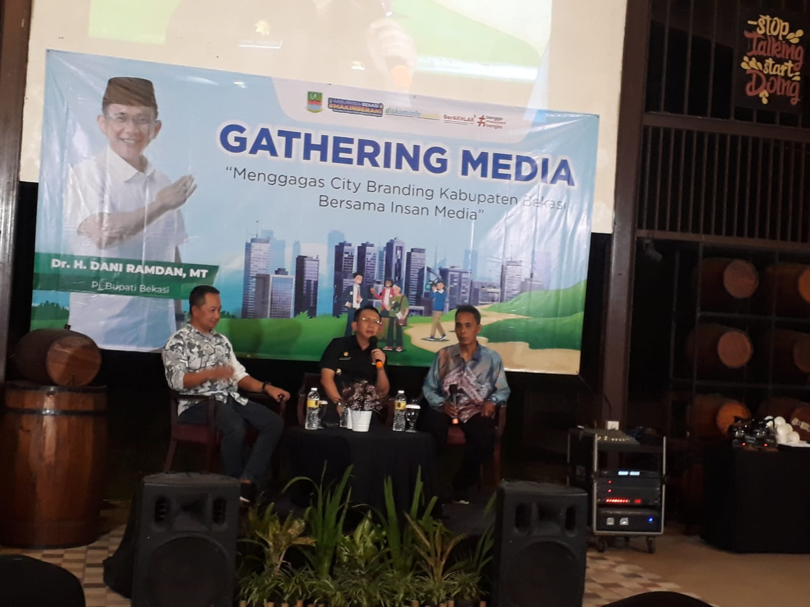 Gathtering Media Diskominfosantik: Menggagas City Branding Kabupaten Bekasi