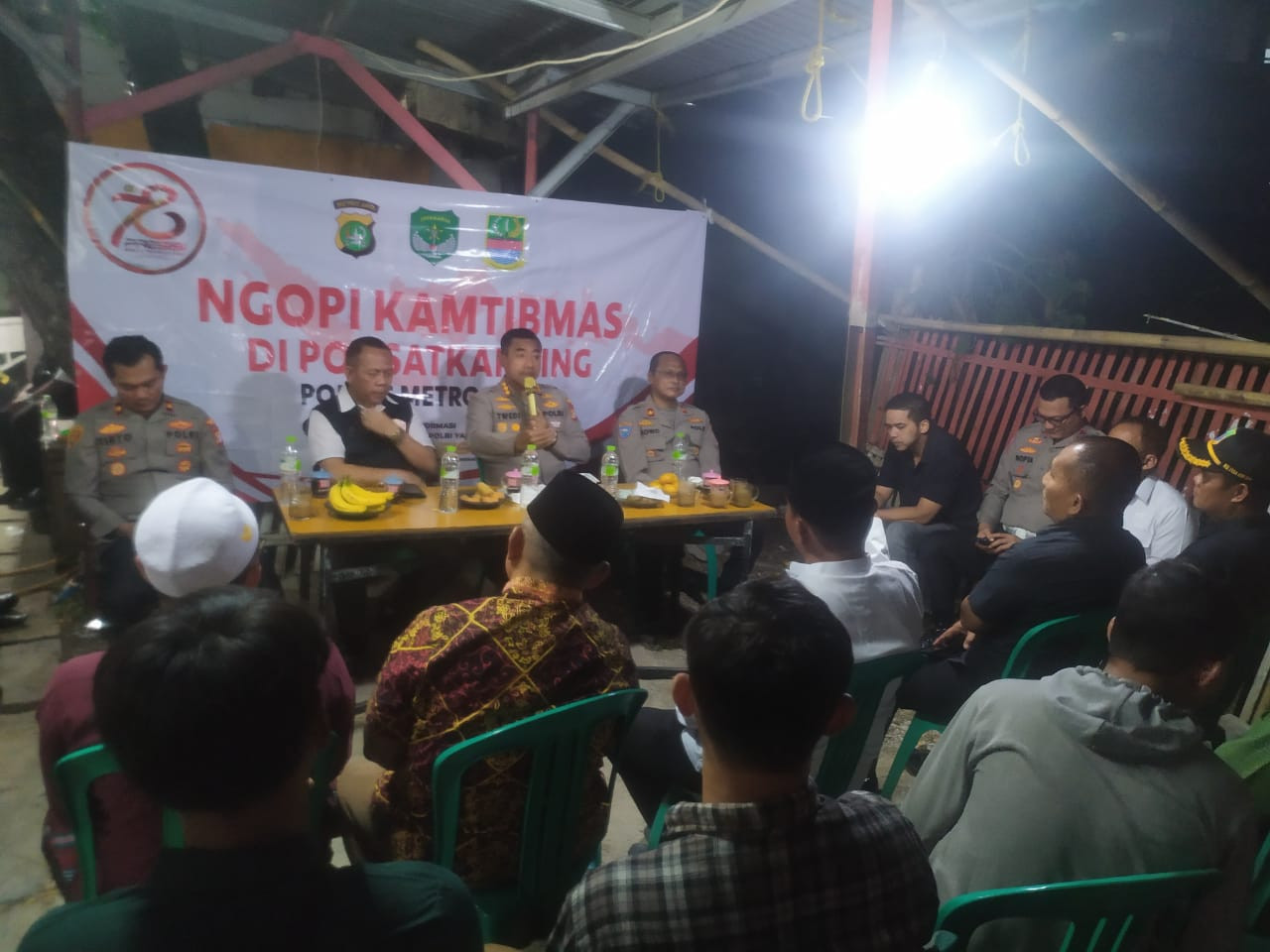 Kapolres Hadiri Ngopi Kamtibmas di Pos SAT Kamling Kp. Kali Jambe