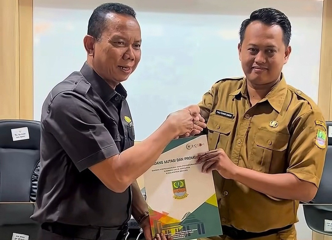 32 Guru ASN Terima Amanah Jadi Kepala Sekolah, Pemkab Bekasi Tekankan Integritas dan Transparansi