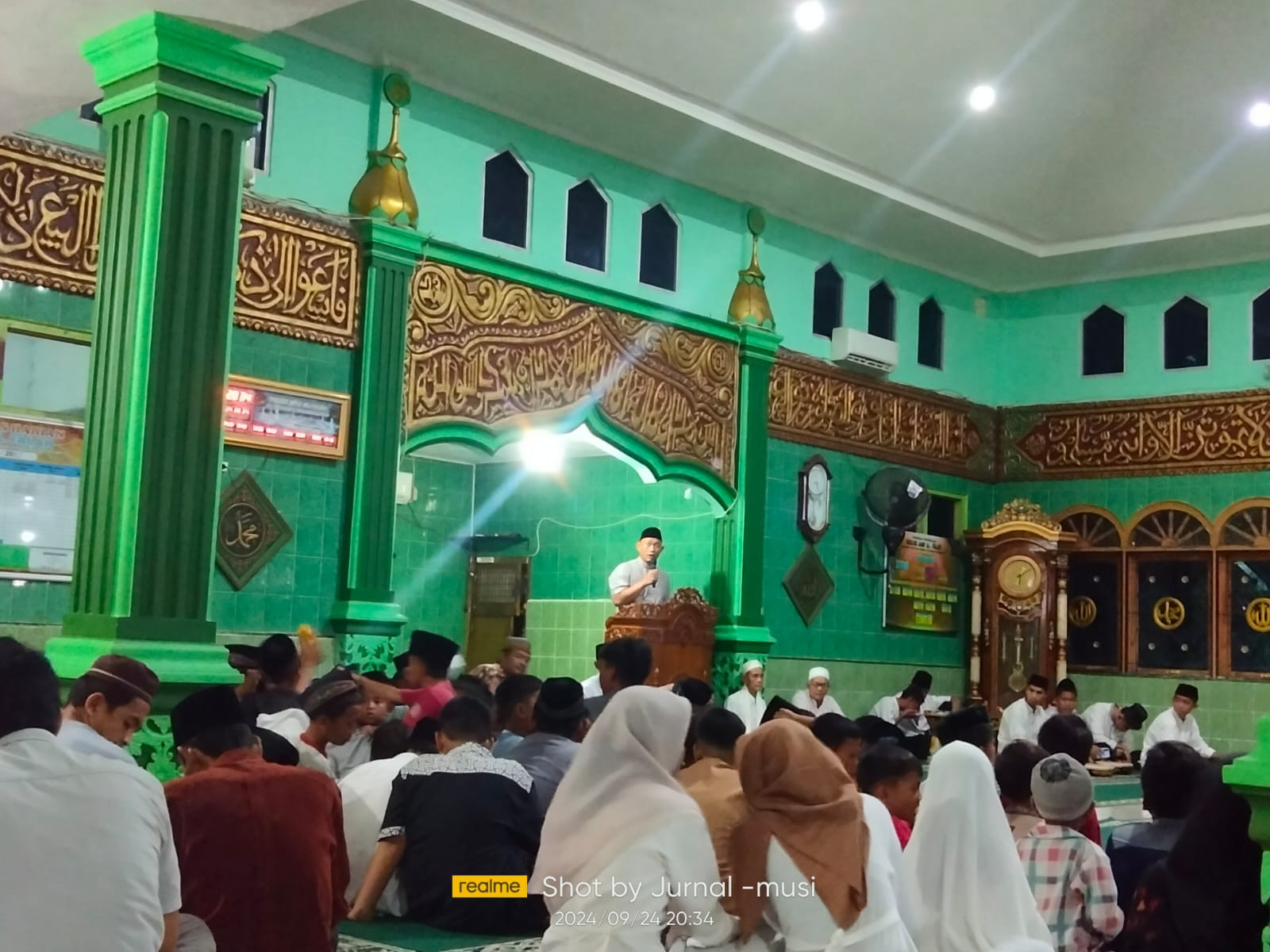 H. Rachmat Hidayat Hadiri Maulid Nabi di Masjid Jami Al-Falah Taba Pingin