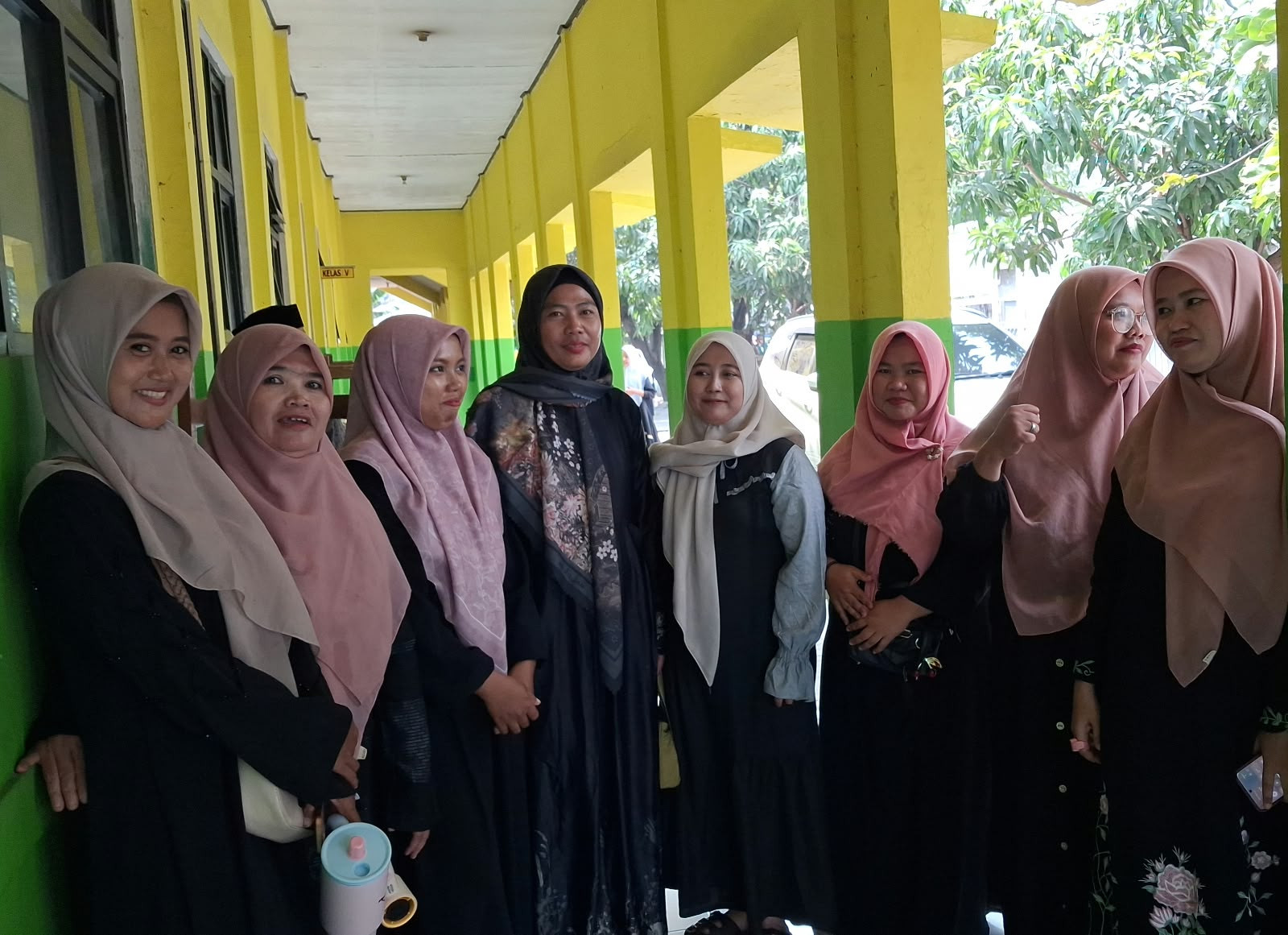 Maulid Nabi di SDN Kalijaya 10 Digelar Sederhana, Kepala Sekolah Tekankan Anak Berakhlak Sebelum Berilmu