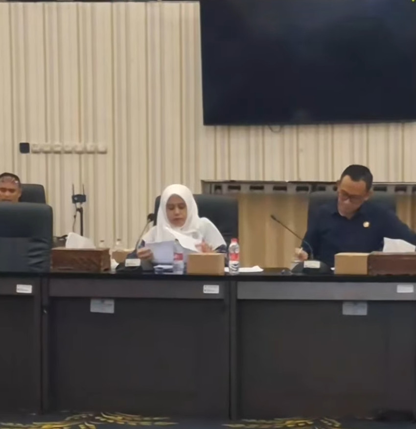 Pansus DPRD Karawang Kebut Pembahasan LKPJ Bupati 2025, Libatkan Seluruh OPD Strategis