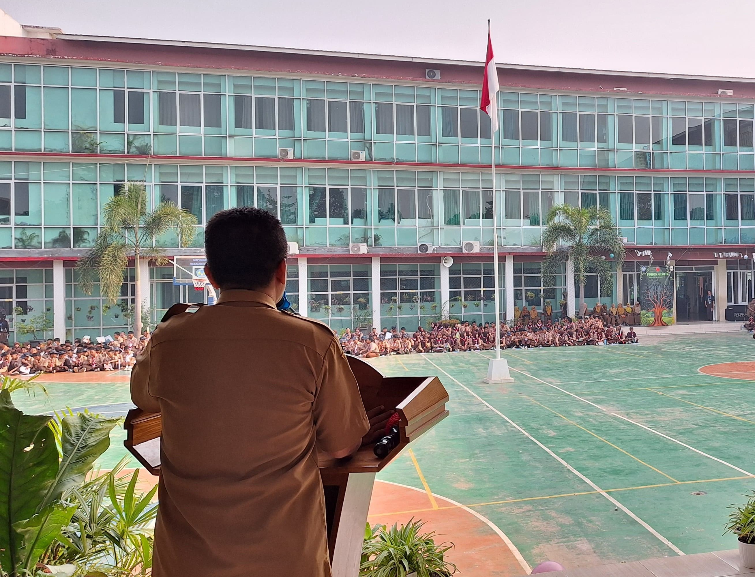 SMPN 1 Cikarang Selatan Rayakan Bulan Bahasa dengan Tema "Meningkatkan Kemampuan Literasi demi Kemajuan Bangsa