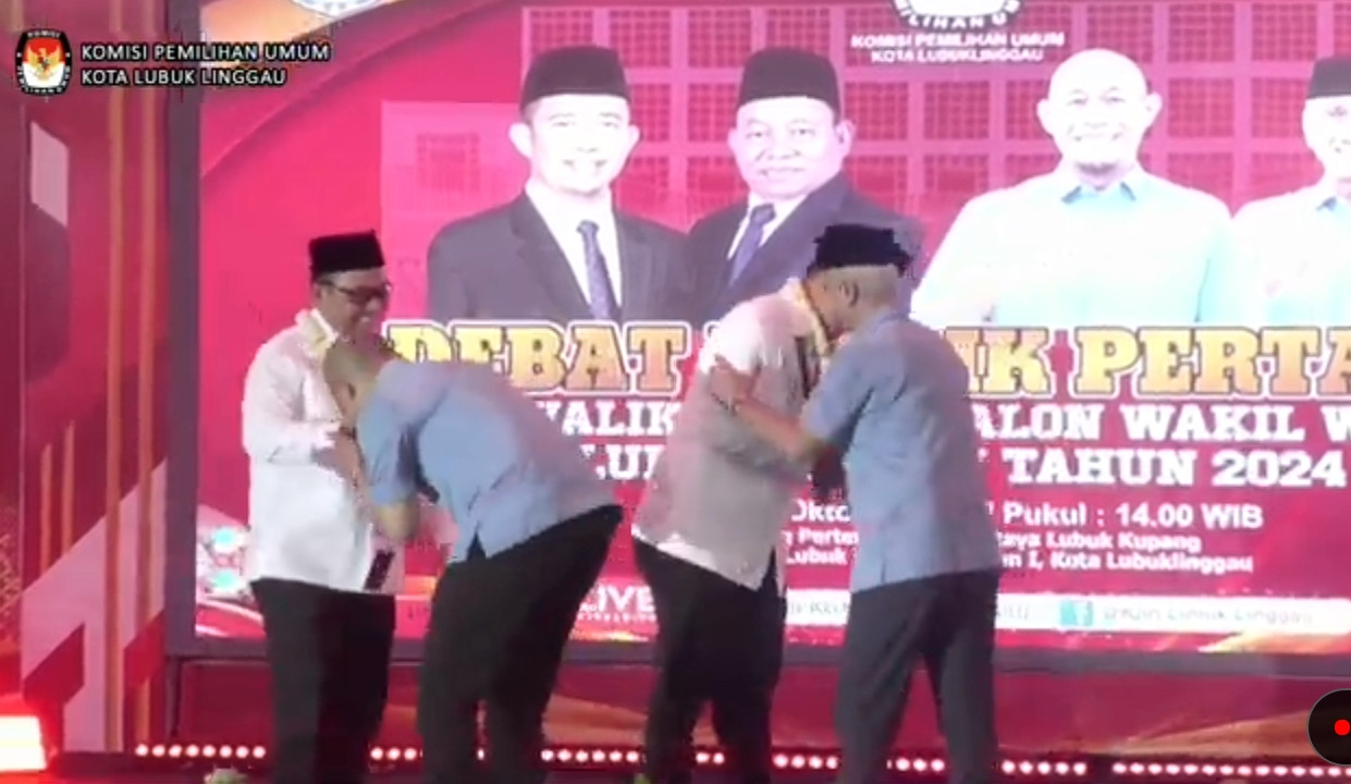 Gestur Berkelas, Yoppy Karim Sapa Rodi dengan Ramah dan Hormati Imam Senen dalam Debat Perdana Pilkada Lubuklinggau