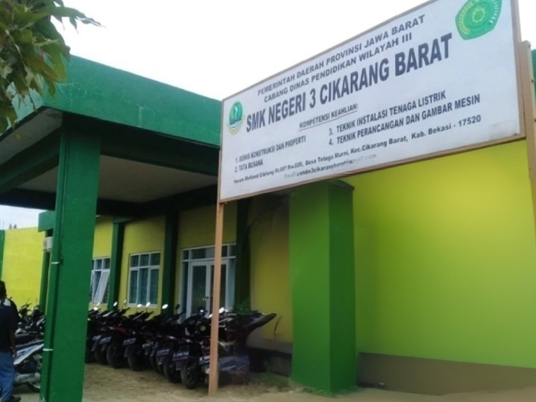 Sikap Tidak Transparan SMKN 3 Cikarang Barat  Menimbulkan Kekhawatiran: Wartawan dan LSM Ditolak