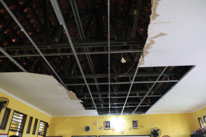 Fasilitas Rusak Disorot, Tri Adhianto Perintahkan Perbaikan Cepat SDN 7 Teluk Pucung