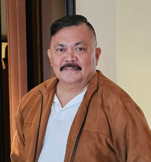 PERANG, AGAMA, DAN KEMANUSIAAN Ketika Moral Dikalahkan oleh Kepentingan