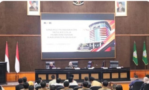 Komisi Pemberantasan Korupsi (KPK) mendorong Pemerintah Kabupaten (Pemkab) Bekasi melakukan pembenahan tata kelola pemerintahan secara menyeluruh.