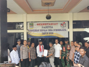 H. Dulloh Syafe'i Resmi Daftar Pilkades Sumberjaya 2026, Ajak Warga Jaga Persatuan dan Bangun Desa Bersama